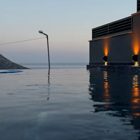 Cihan Hotel *